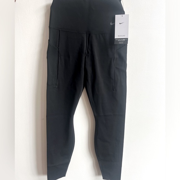 NWT Nike Women’s Universal Legging - Picture 2 of 5